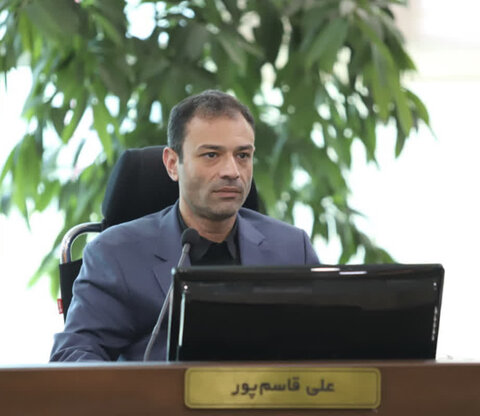عدم وجود زیرساخت های مناسب حمل و نقل عمومی از بزرگترین مشکلات ترافیکی کرج است