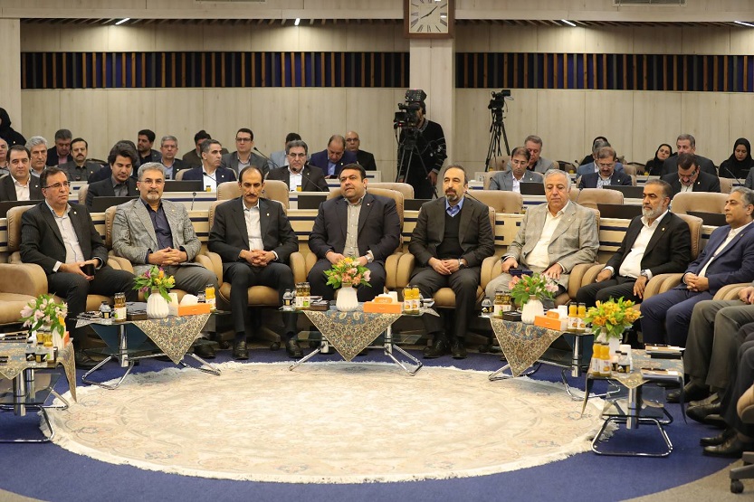 عزم جدی بانک ملی ایران در توسعه خدمات غیرحضوری و ارتقای سامانه های بانکی برای مشتریان ‌‌