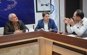 همکاری شرکت عمران و پلیس راهور مهستان برای رفع مشکلات معابر شهری و افزایش ایمنی