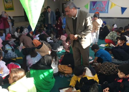 مسابقه نقاشی در شهرستان چهارباغ با استقبال پرشور دانش آموزان و علاقه مندان به هنر نقاشی برگزار شد
