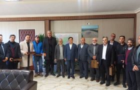 تقدیر سرپرست فرمانداری نظرآباد از ۷کشاورز و دامدار نمونه و برتر شهرستان در سطح کشور