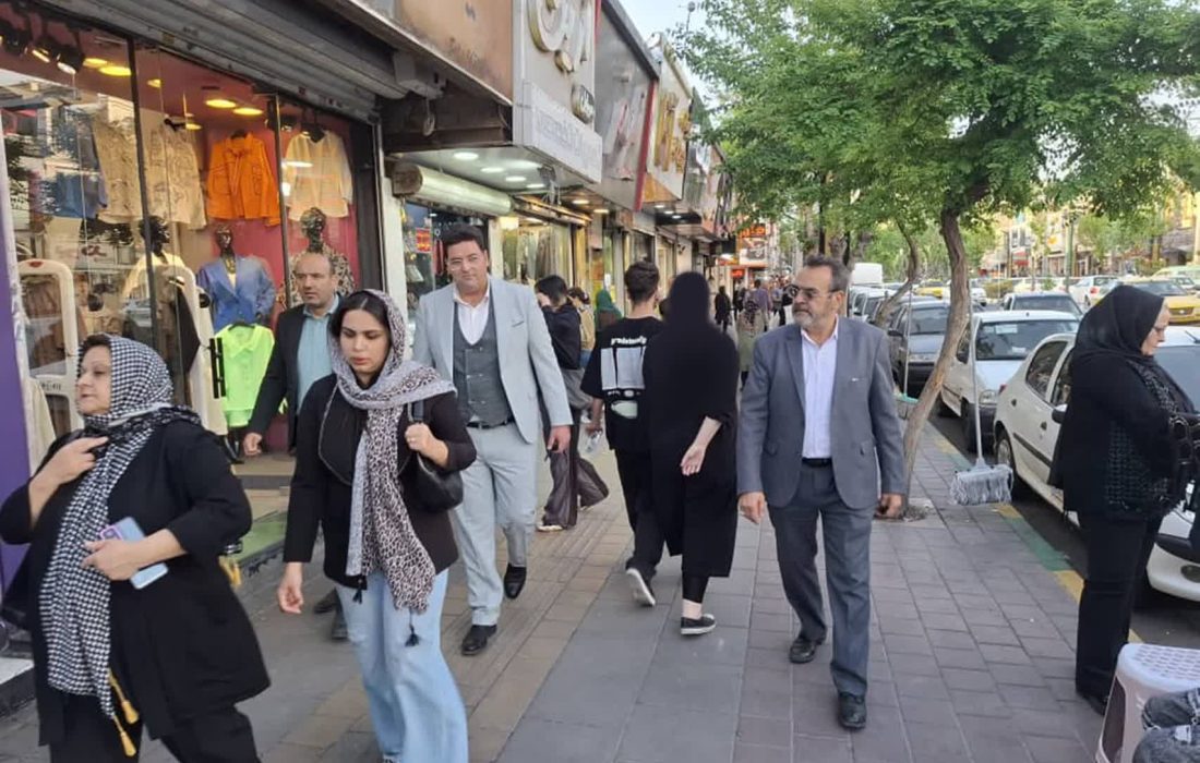 رفع سد معبر دستفروشان و مغازه داران و مشاغل شهری فردیس