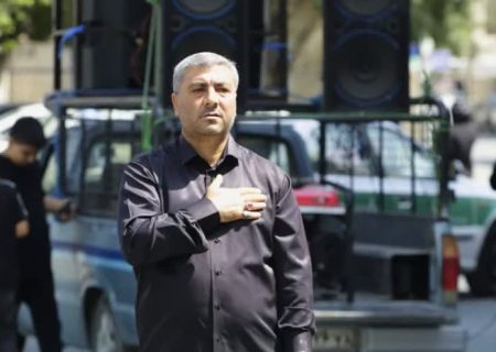 مراسم عزاداری و پیاده روی جاماندگان اربعین حسینی در شهرستان چهارباغ برگزار شد.