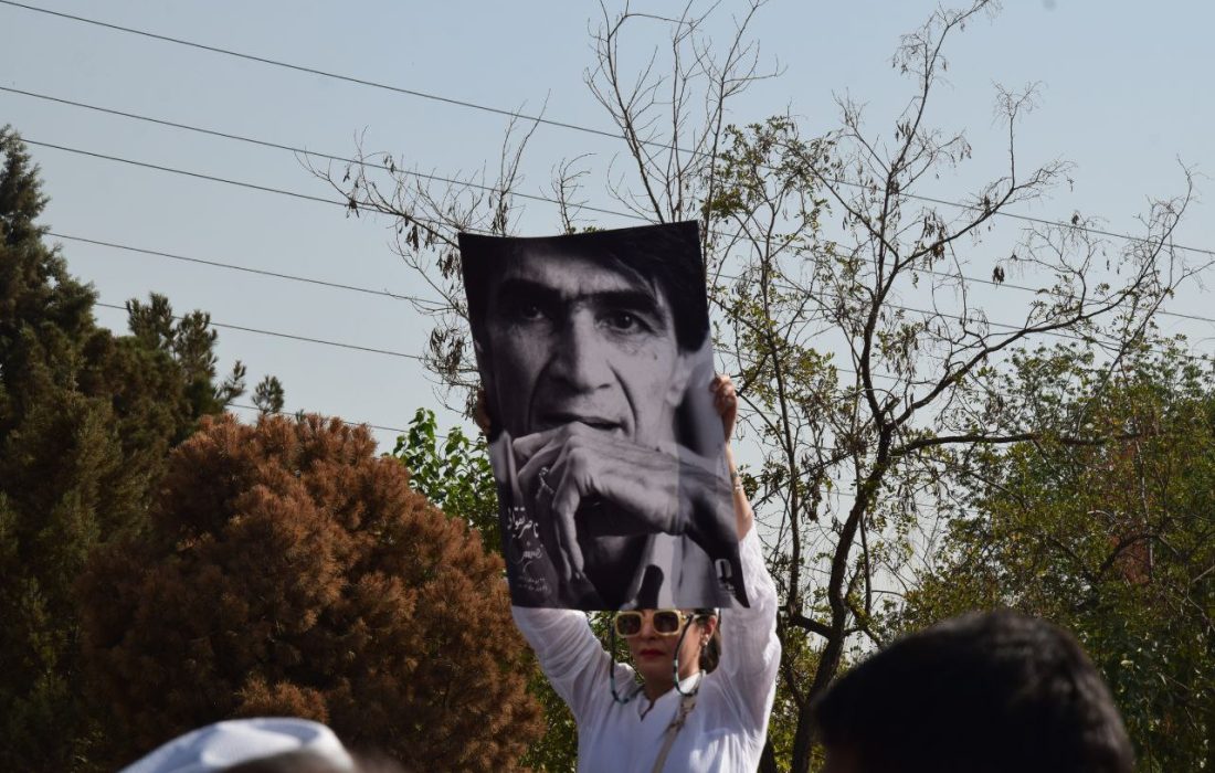 گزارش تصویری – مراسم خاکسپاری ناصر تقوایی در کرج